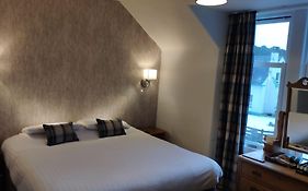 Cairn Hotel